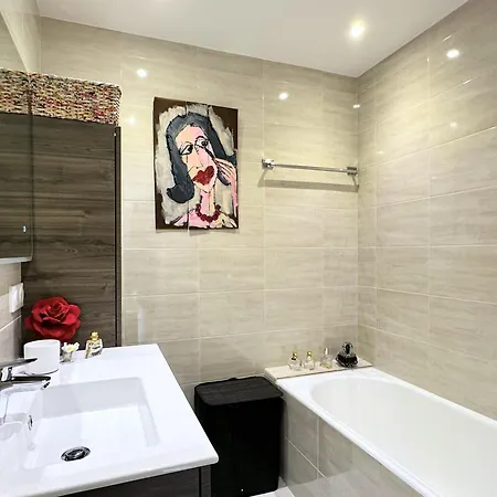 Solange By Terrys Homes Appartamento
